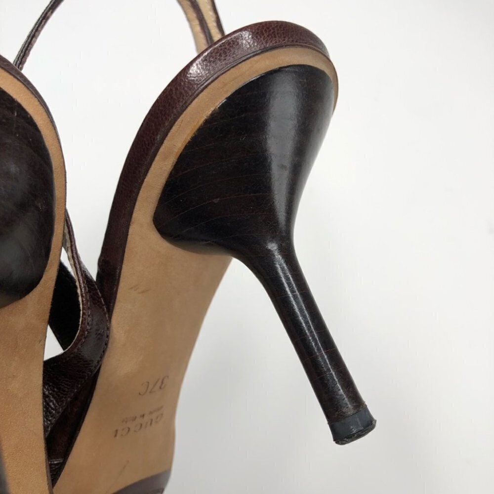 VINTAGE Gucci Leather Chocolate Brown Square Toe Slingback Designer Luxe Heels - Picture 12 of 16
